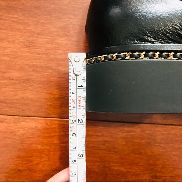 Chanel 20K crumpled Lambskin Cap toe Lace up Chain Around shoes black Eu 39.5 - Picture 13 of 16